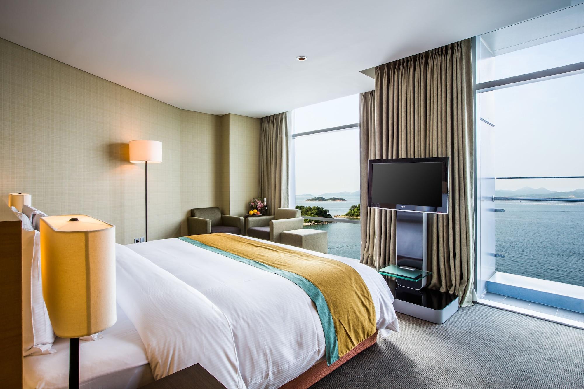 Hidden Bay Hotel Yeosu Esterno foto