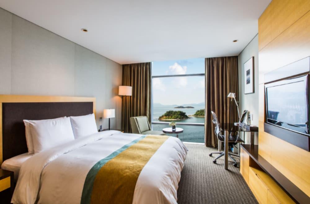 Hidden Bay Hotel Yeosu Esterno foto