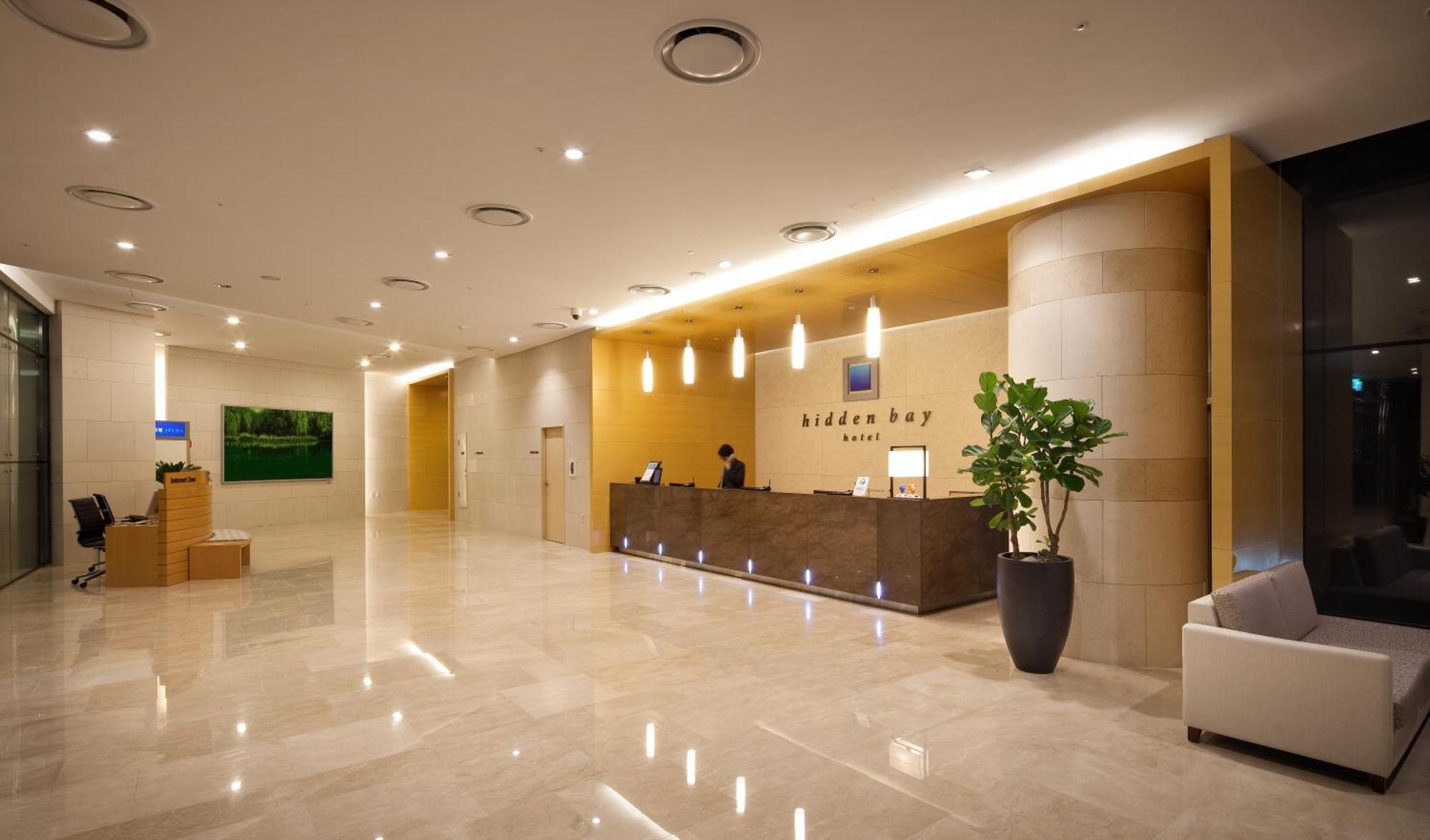 Hidden Bay Hotel Yeosu Esterno foto