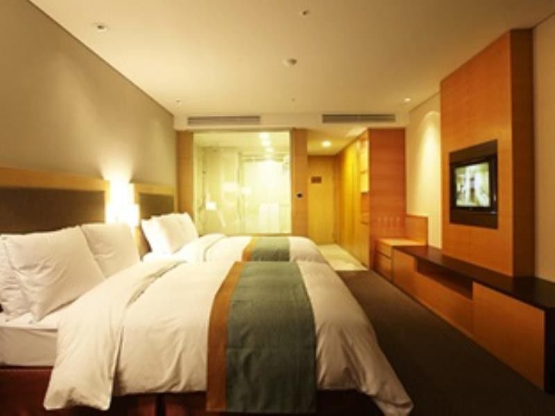 Hidden Bay Hotel Yeosu Esterno foto