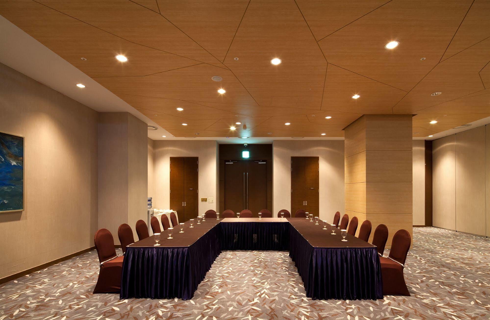 Hidden Bay Hotel Yeosu Esterno foto