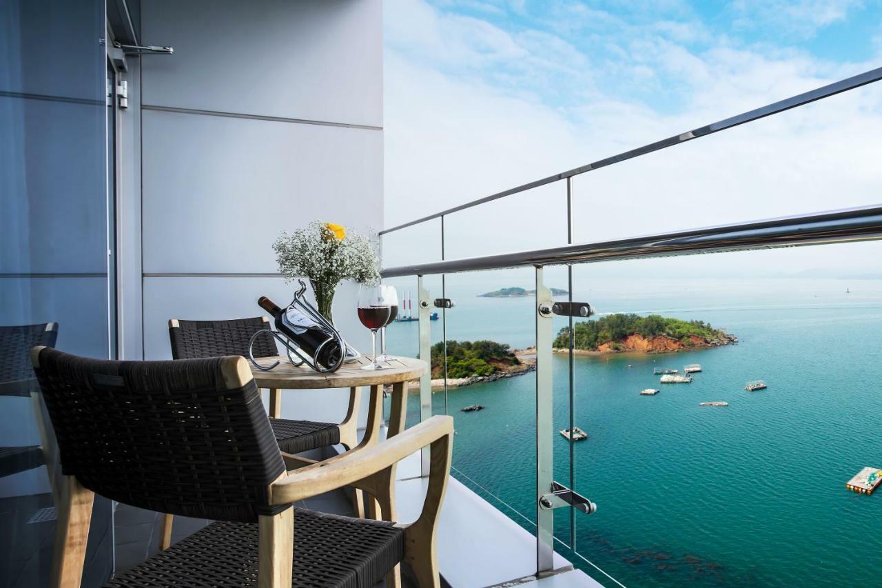 Hidden Bay Hotel Yeosu Esterno foto