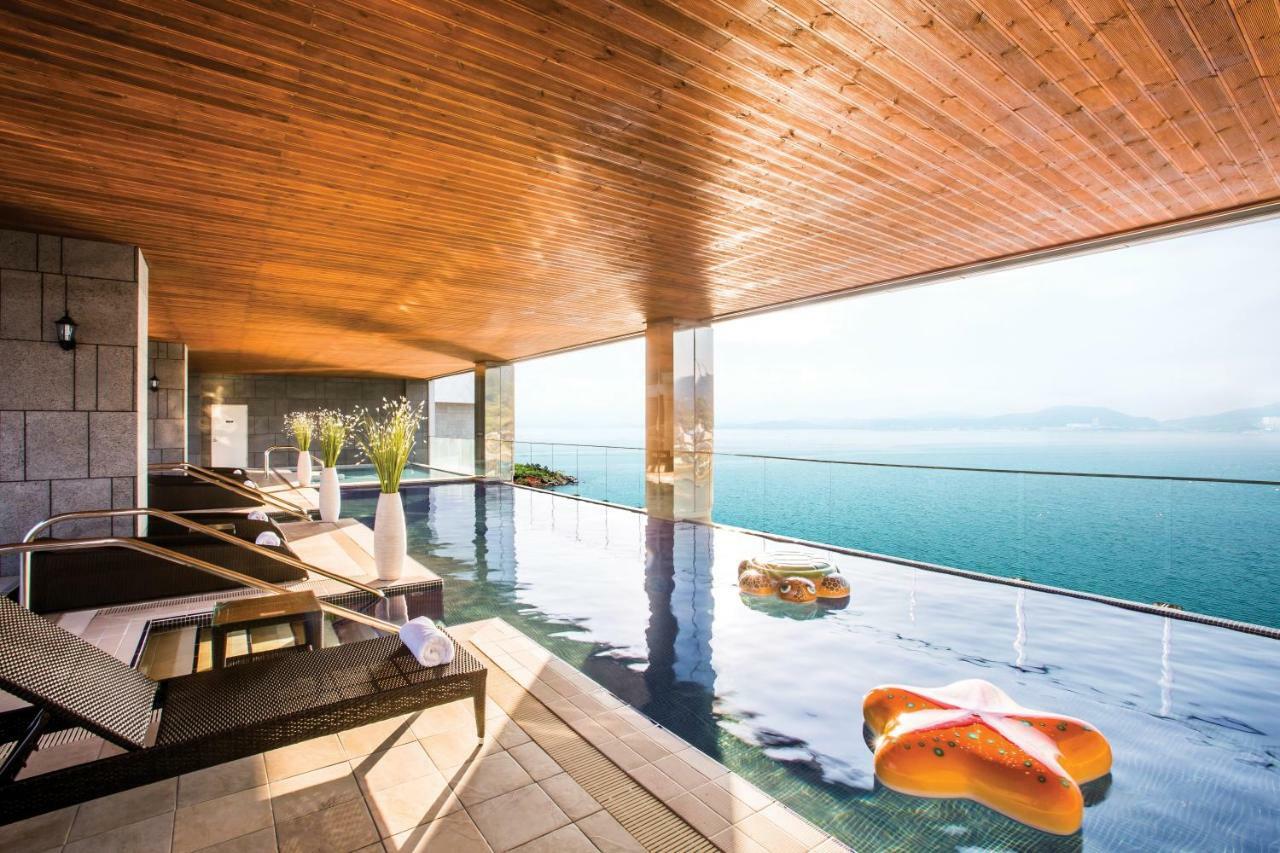 Hidden Bay Hotel Yeosu Esterno foto